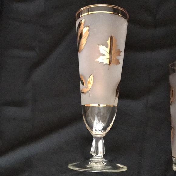 Mid-century Beer Glassware - Picture 2 of 3